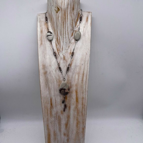 Unbranded Jewelry - Brown Stone Tasseled Toggle Necklace